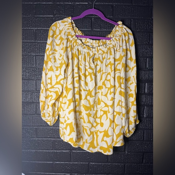 Terra & Sky Yellow and White Ruffled 3/4 Sleeve Blouse - Picture 1 of 6